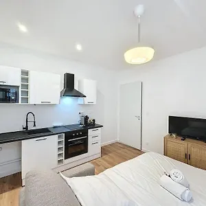  Appartement Cosy Studio, Centre Thomassin 1